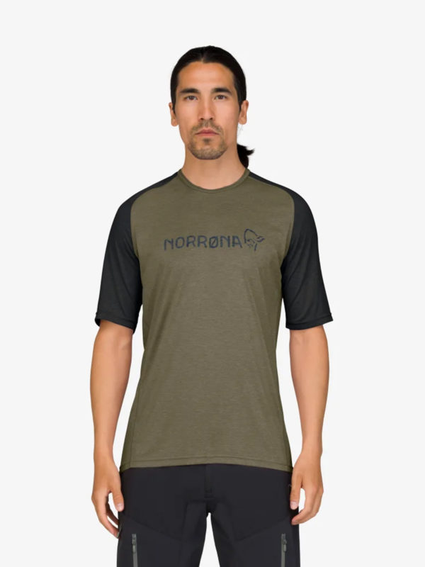 Norrona Fjørå Equaliser Lightweight Men's T-shirt - Image 2